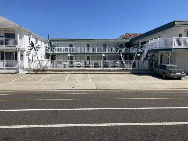 1205 Surf Ave. #13<br/>North Wildwood